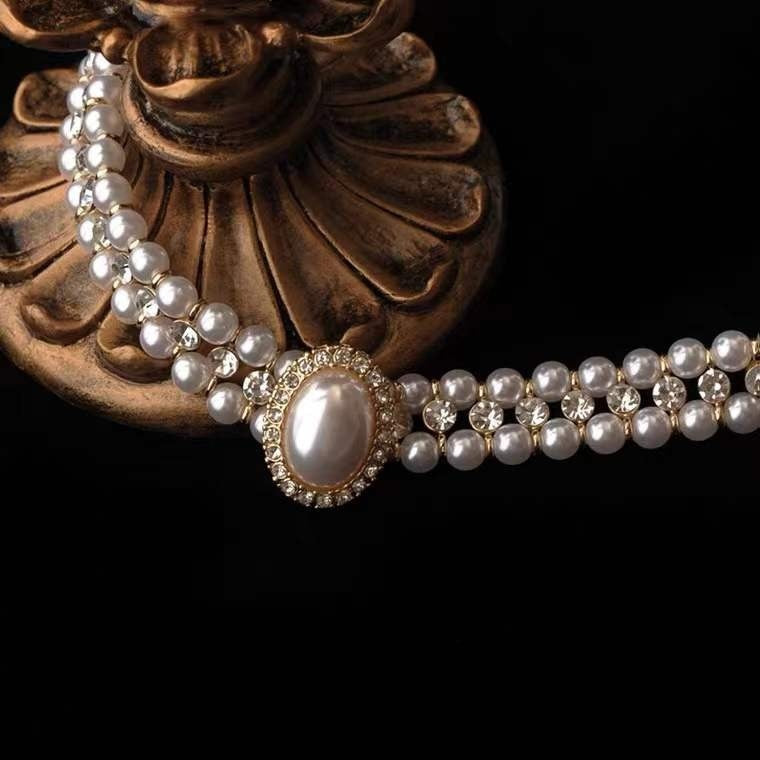 Elegant Double-Strand Pearl Choker Necklace with Oval Gem Centerpiece